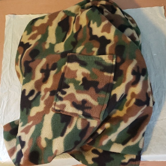 Kids Camo Snuggie One Size - Picture 2 of 2